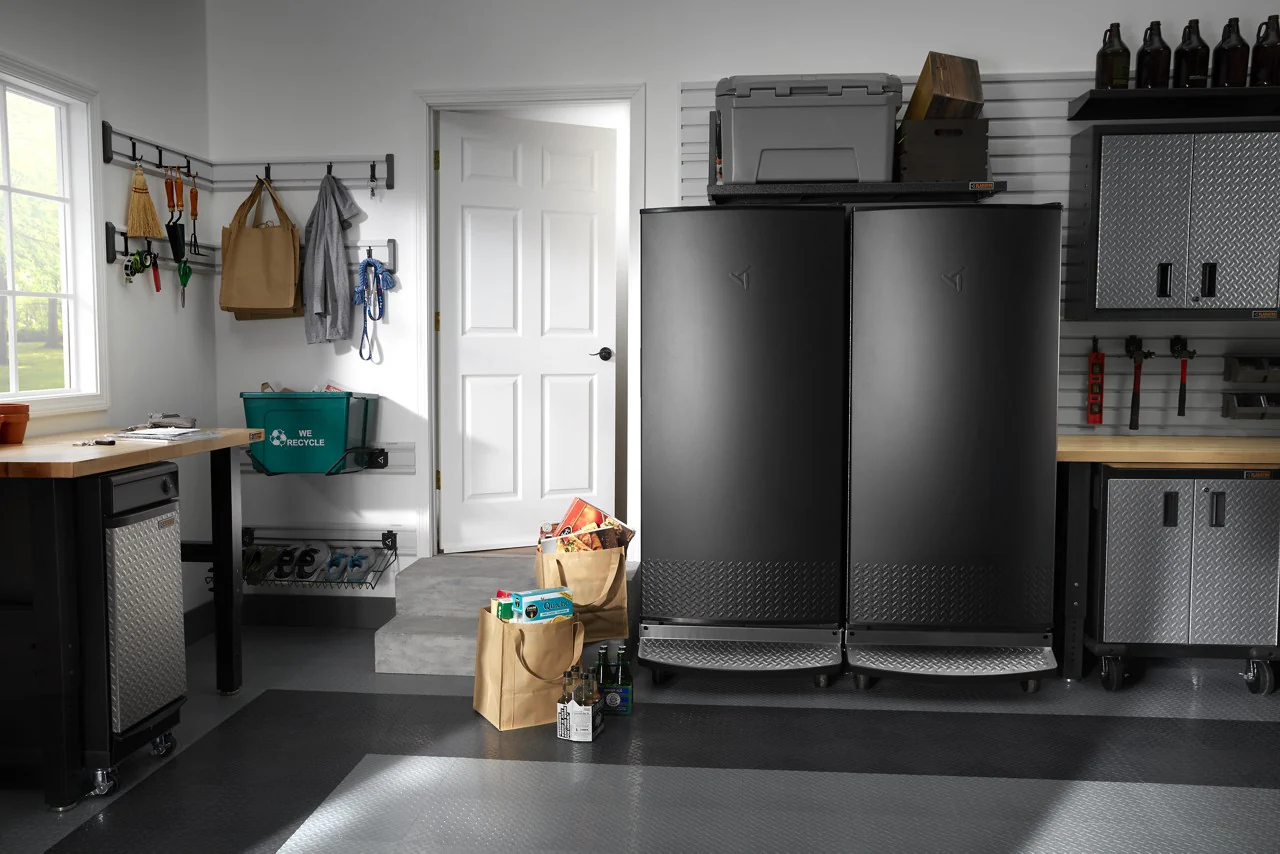17.8 Cu. Ft. Garage Ready All Refrigerator - Image 10