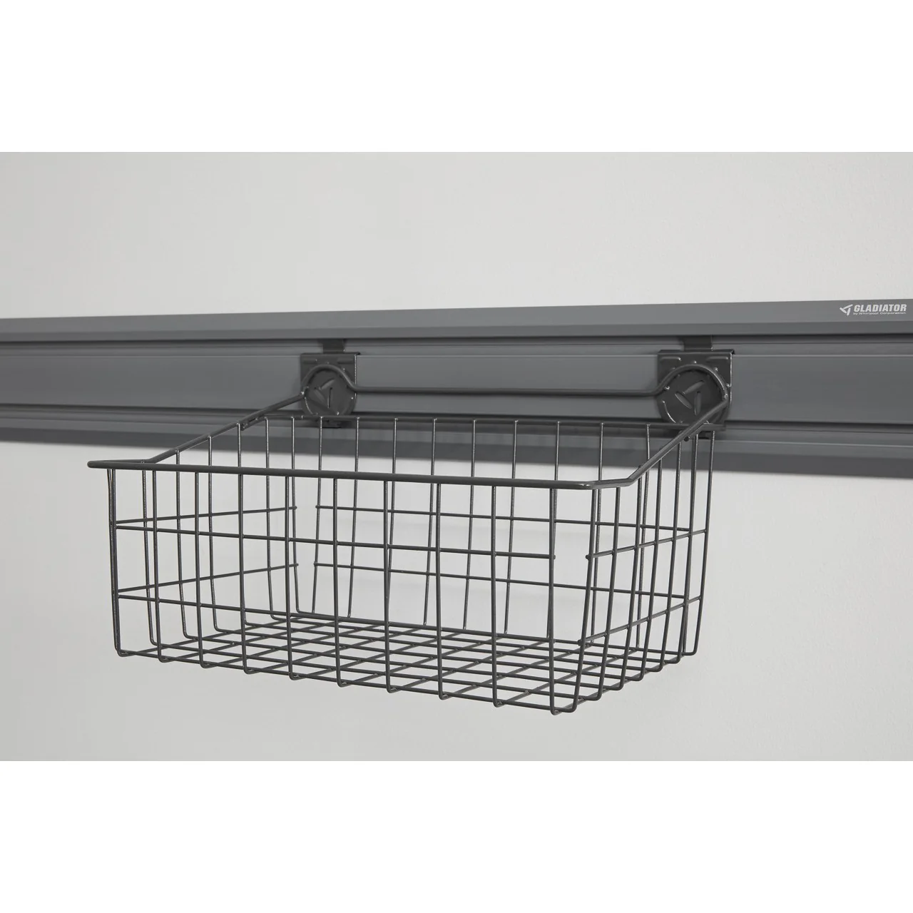 18" Wide Wire Basket - Image 5