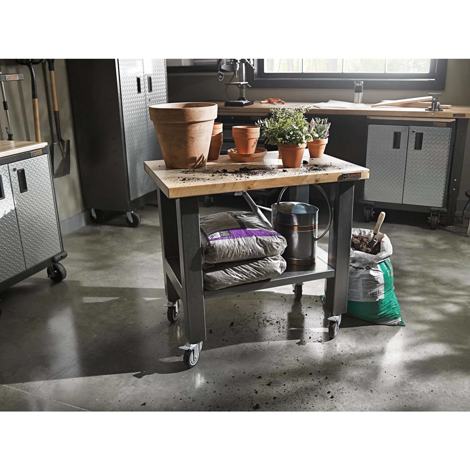 3' Wide Mobile Workstation - Image 5
