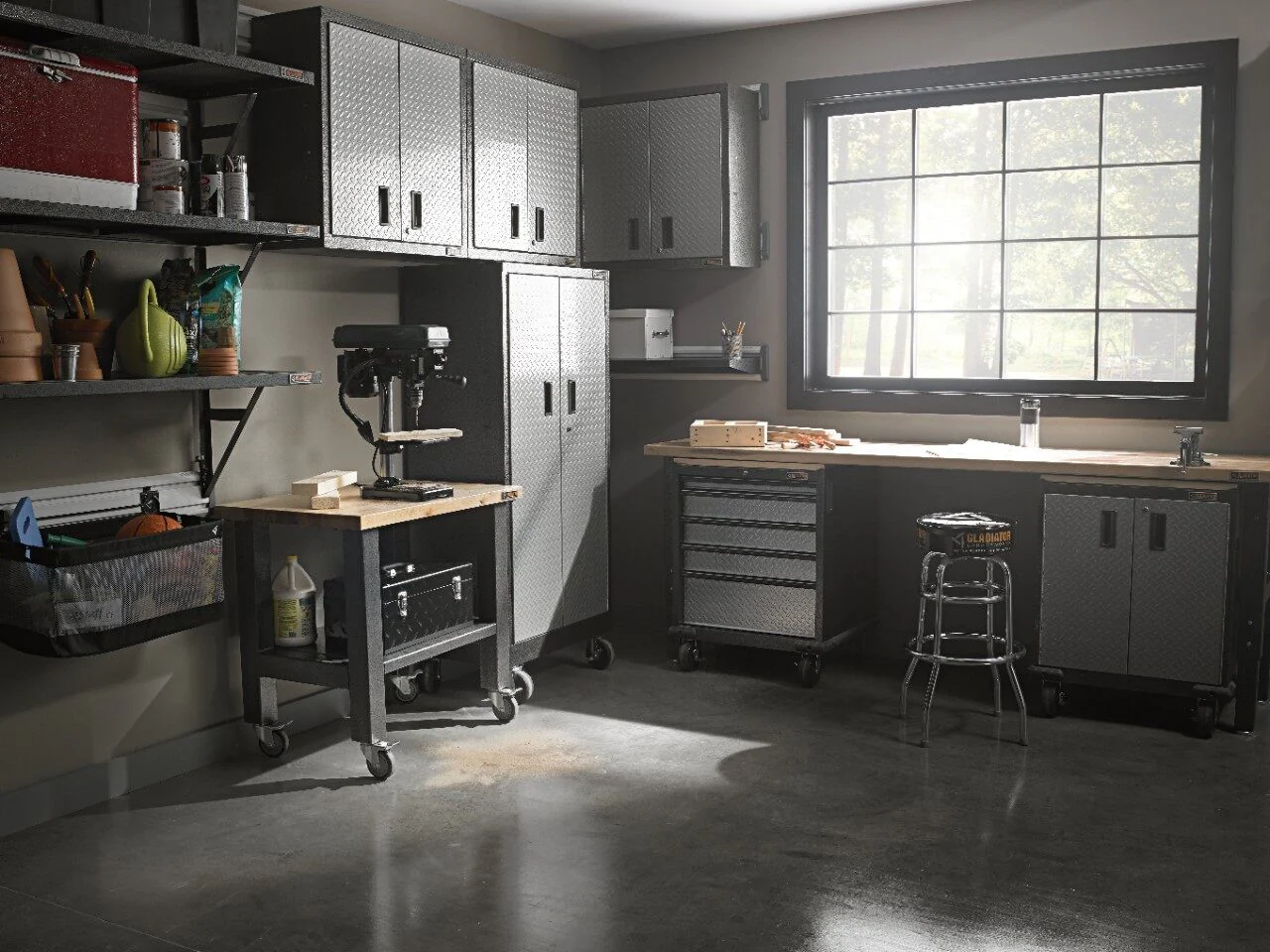 3' Wide Mobile Workstation - Image 8