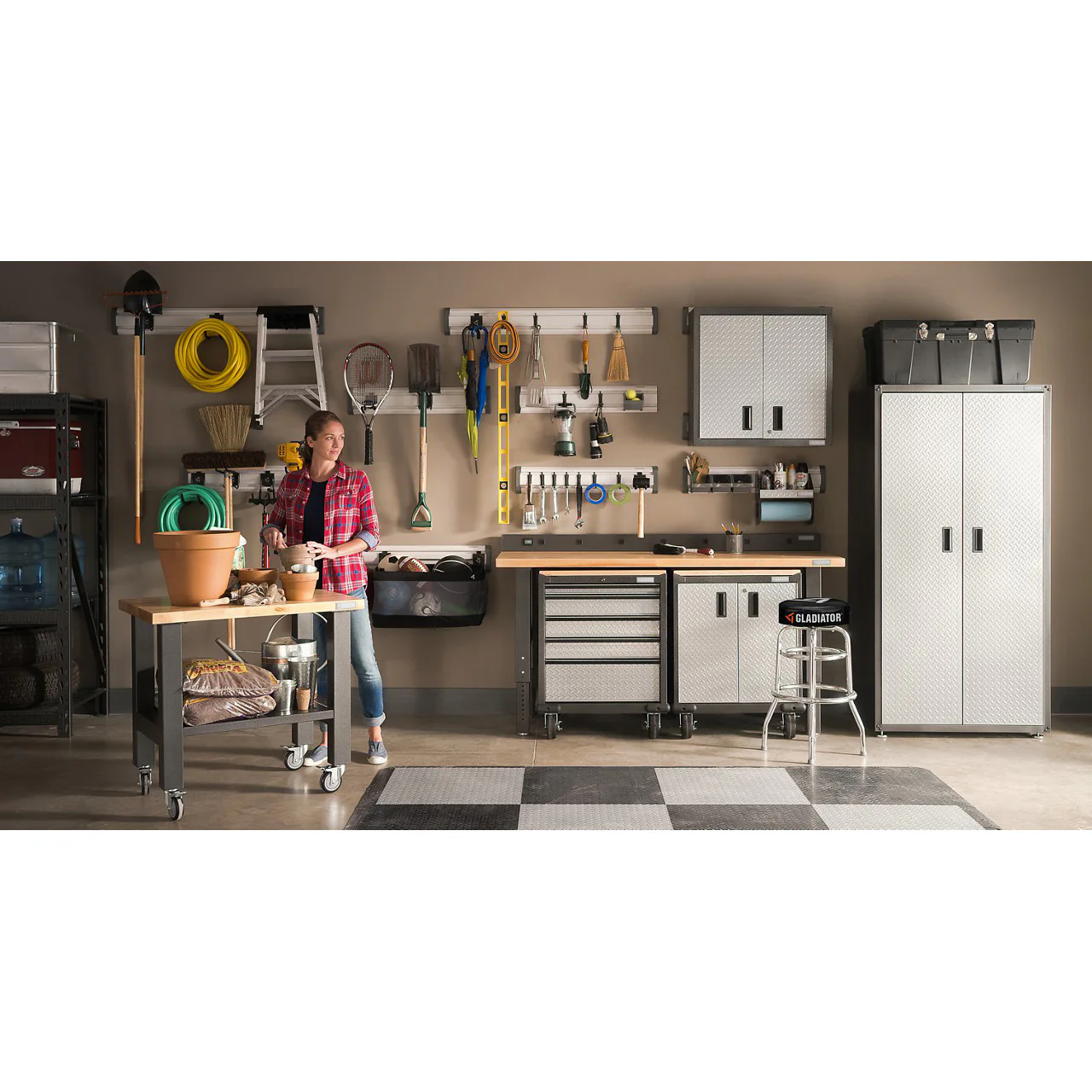 3' Wide Mobile Workstation - Image 9