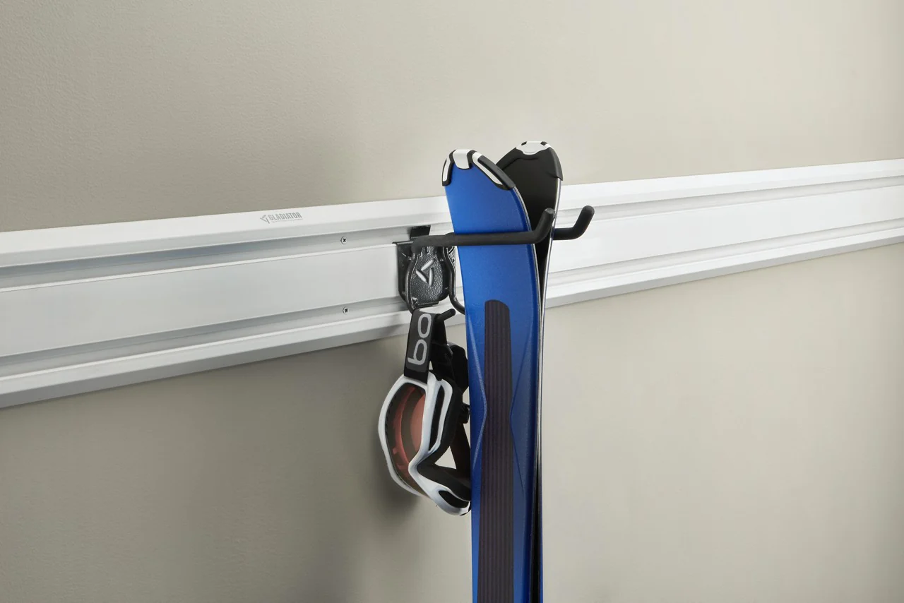 4' Wide GearTrack® Channels (2-Pack) - Image 11