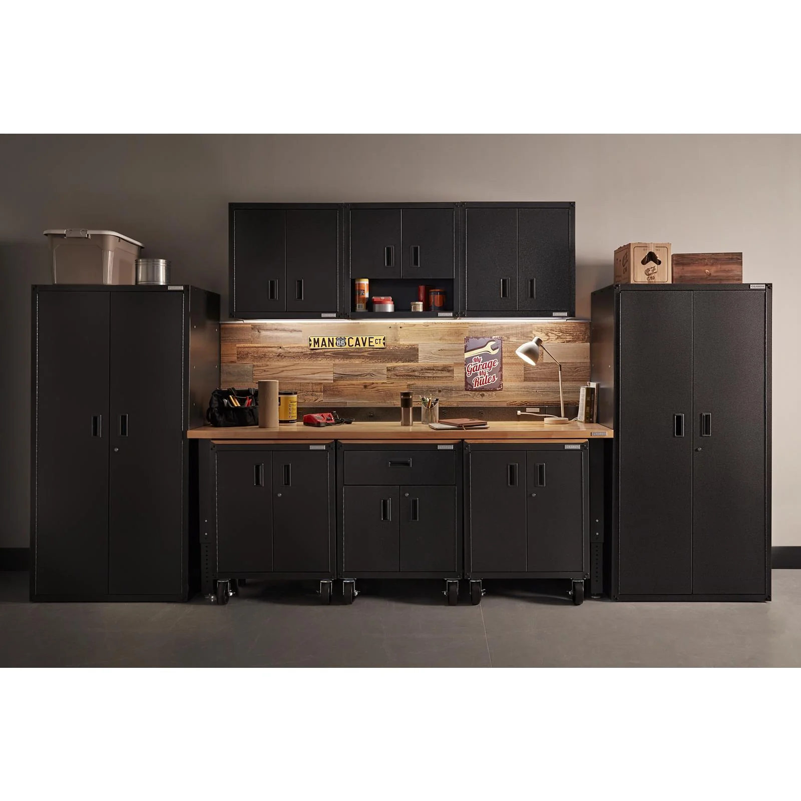 6' Wide 9-Outlet Workbench Powerstrip - Image 8
